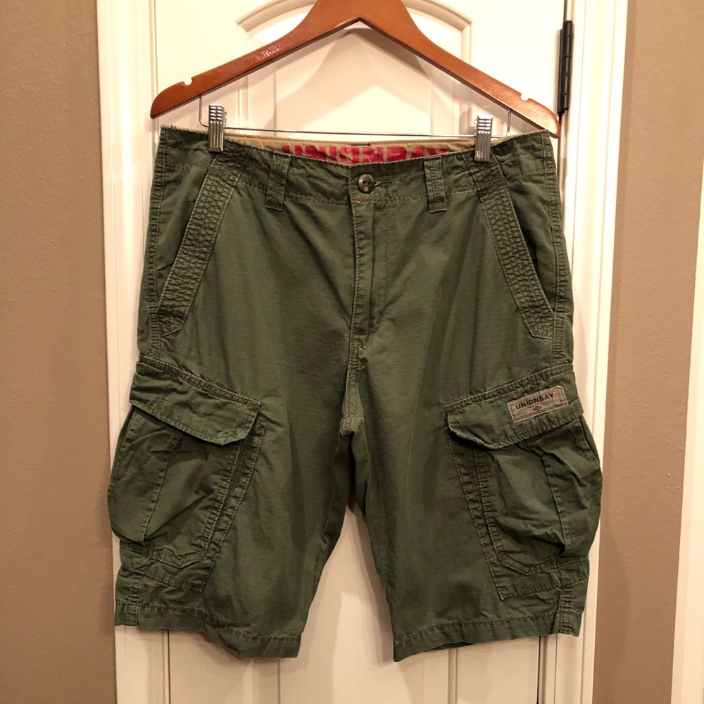 Army Green Cargo Shorts